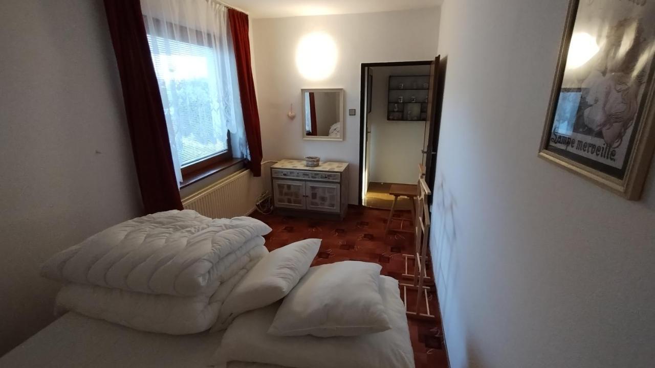 Prague Zbraslav Old Garden Apartment ภายนอก รูปภาพ