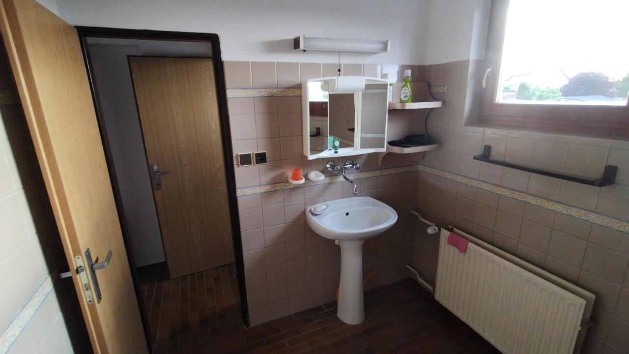 Prague Zbraslav Old Garden Apartment ภายนอก รูปภาพ