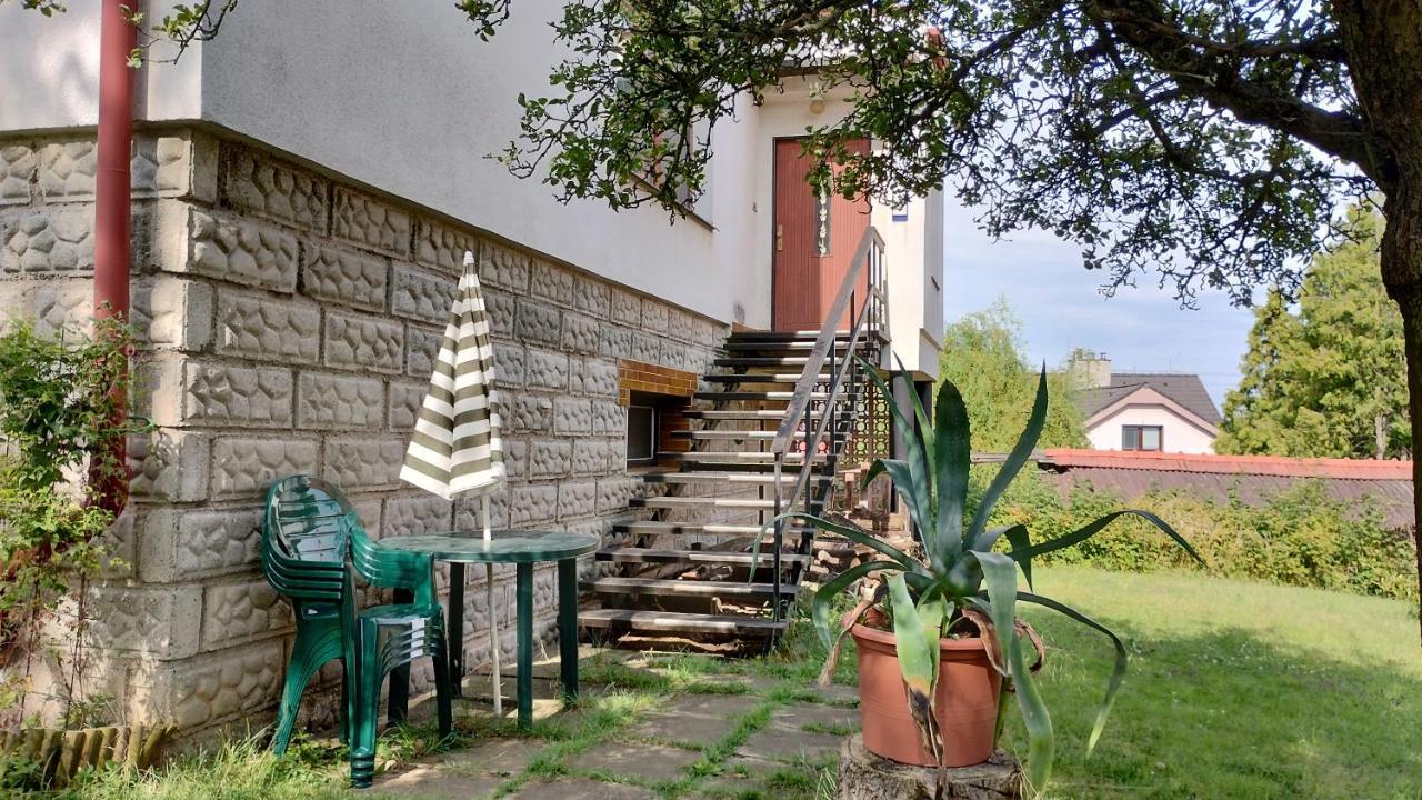 Prague Zbraslav Old Garden Apartment ภายนอก รูปภาพ