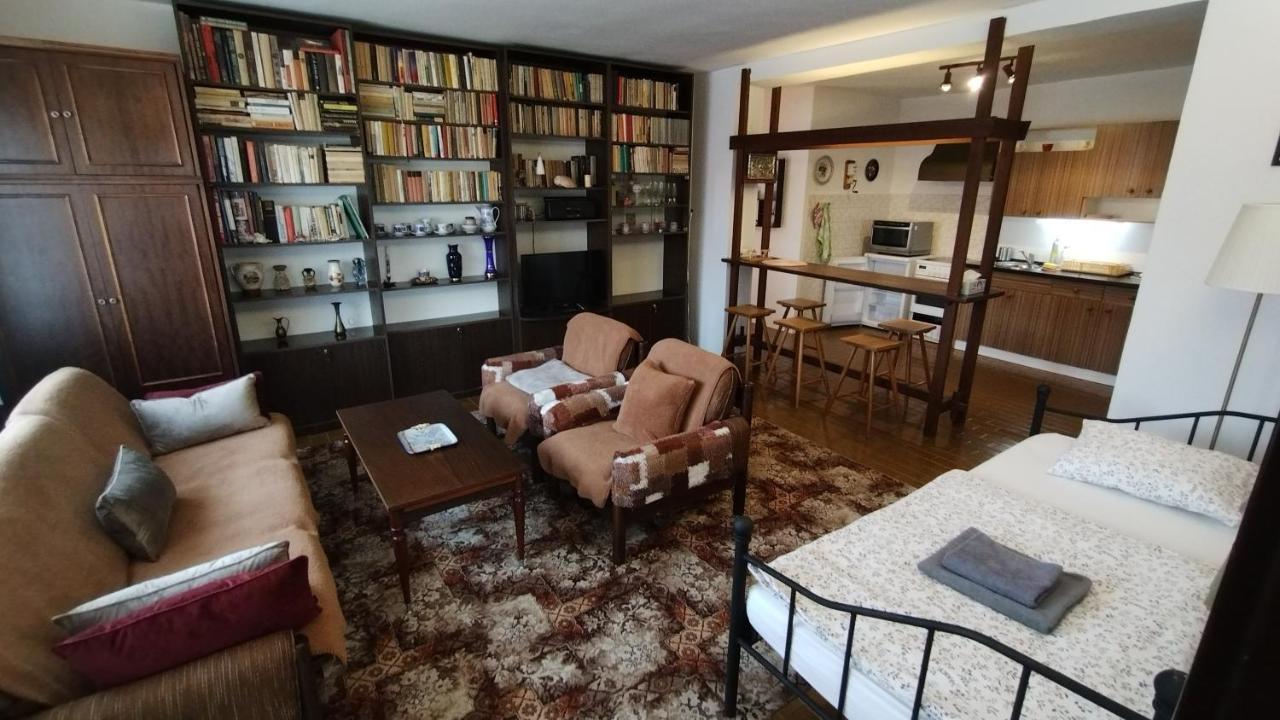 Prague Zbraslav Old Garden Apartment ภายนอก รูปภาพ