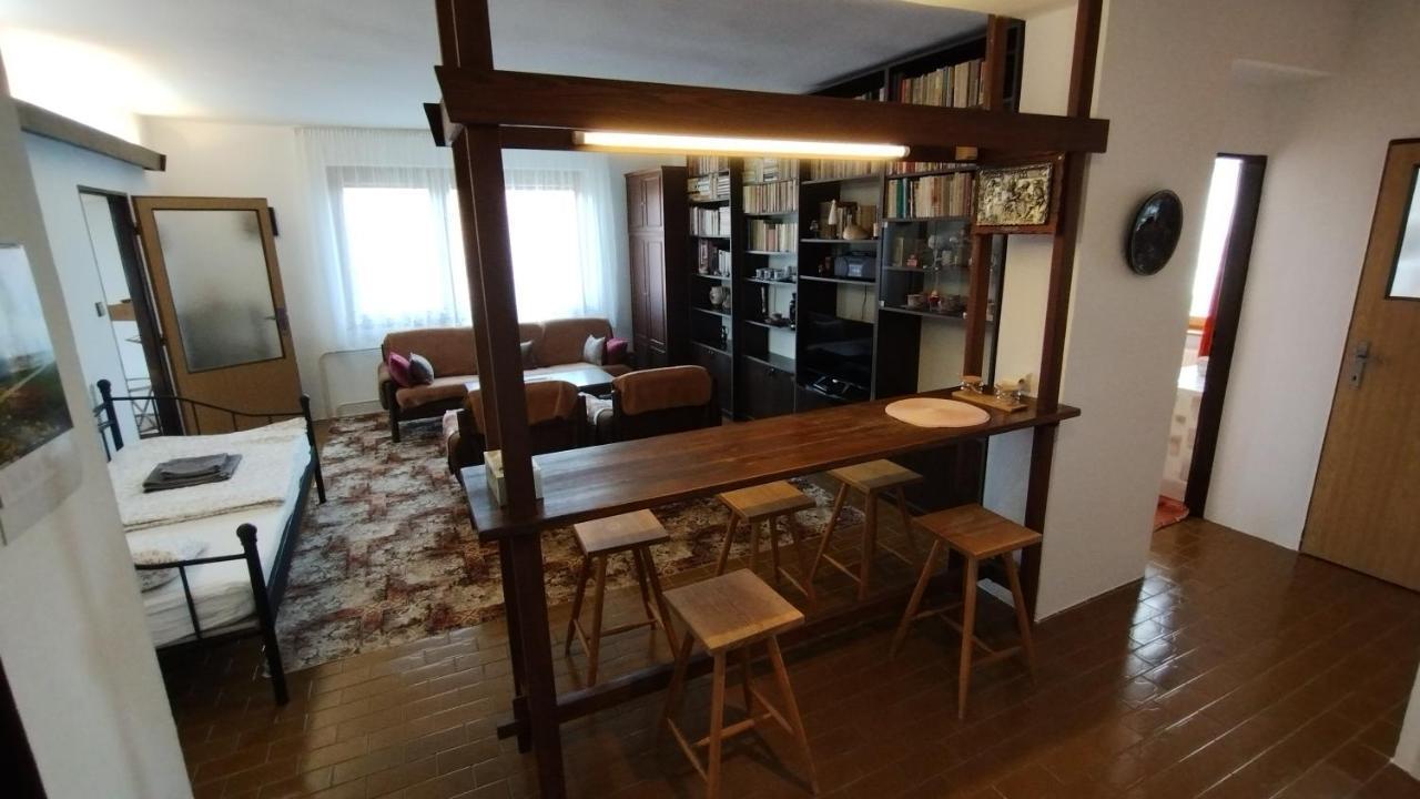 Prague Zbraslav Old Garden Apartment ภายนอก รูปภาพ