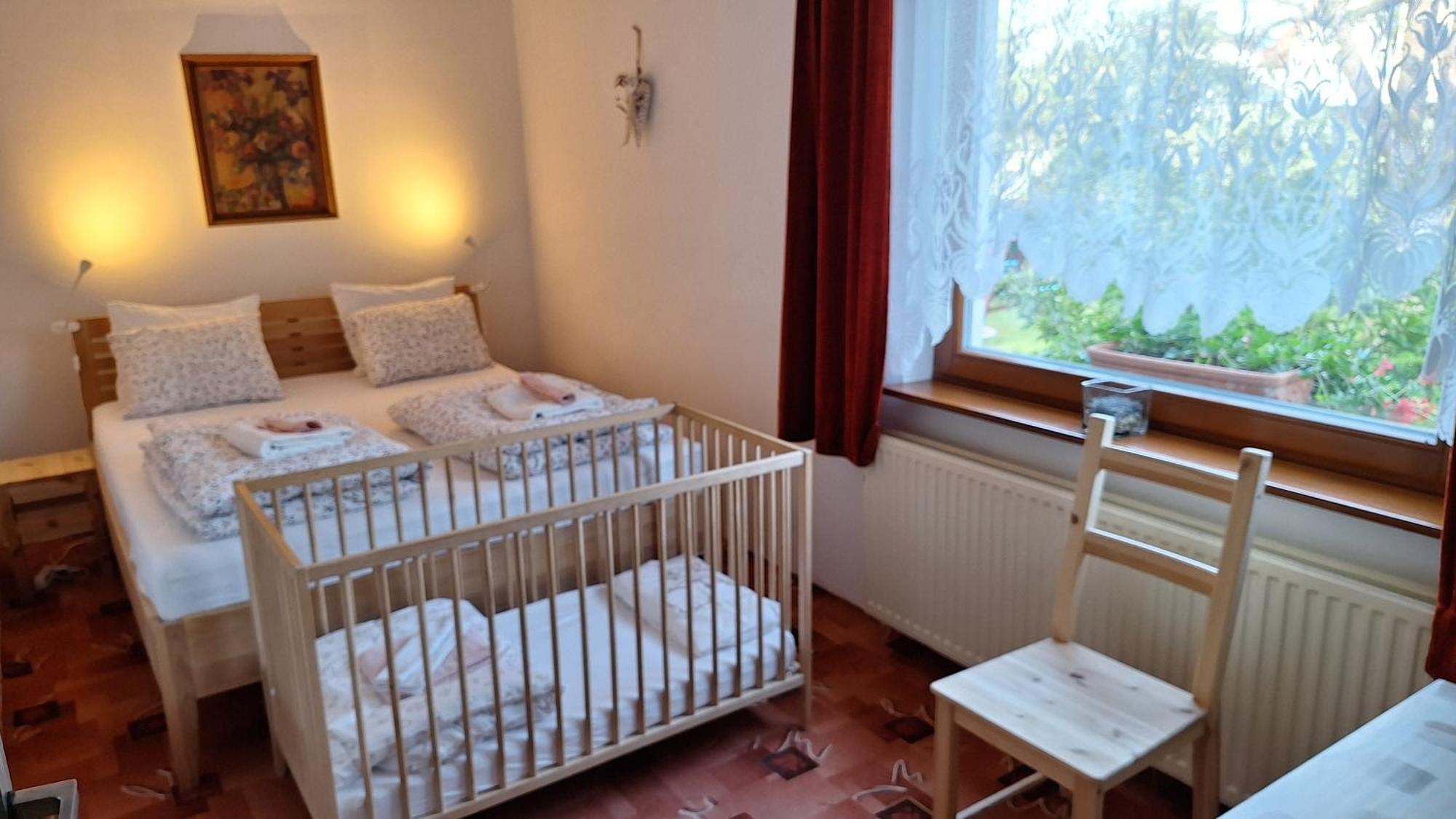 Prague Zbraslav Old Garden Apartment ภายนอก รูปภาพ